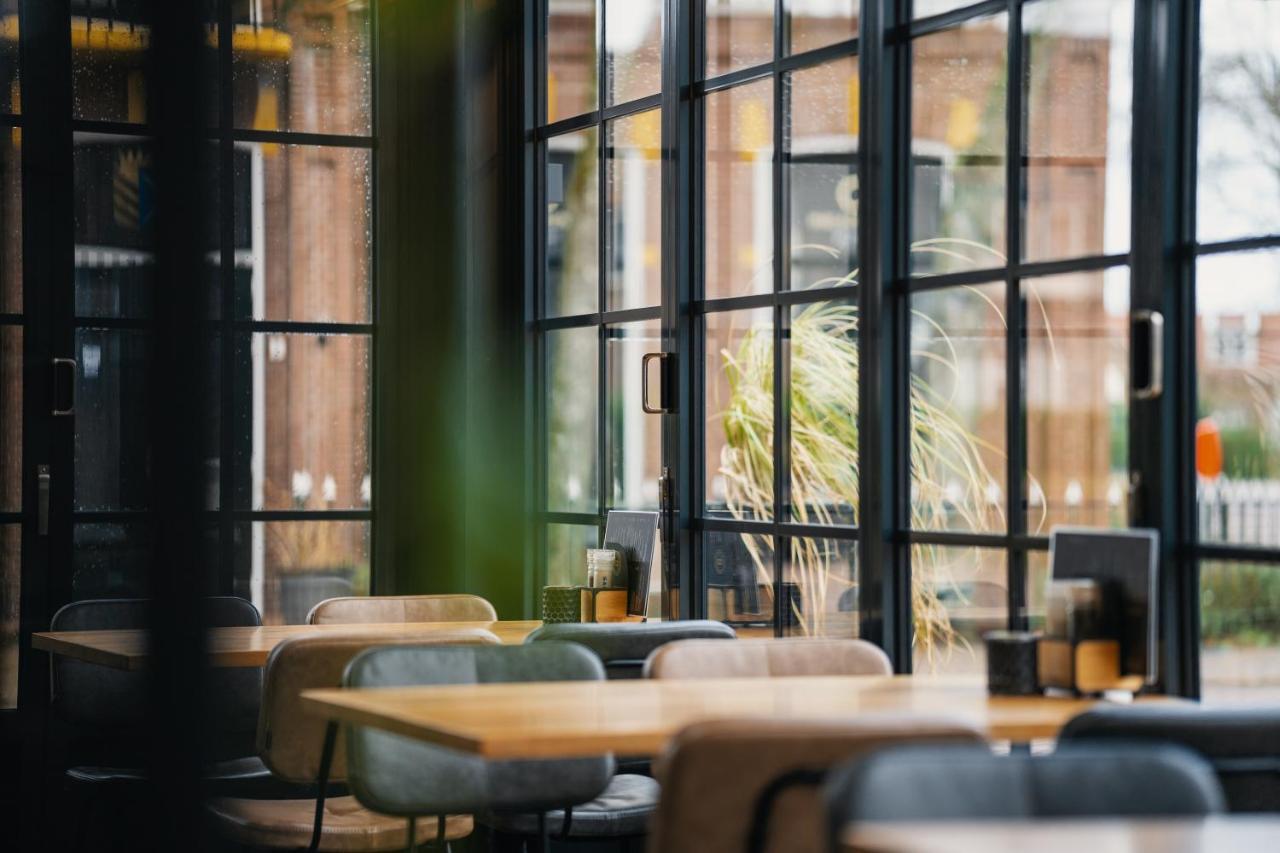 Hotel Restaurant De Jong Нес Екстер'єр фото